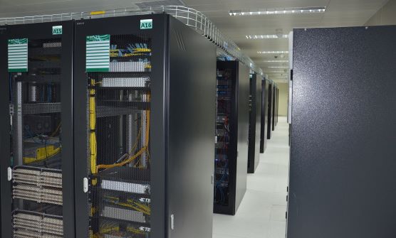 IDC代维服务 - 专业数据中心运维解决方案